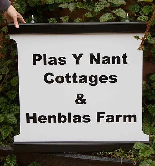 Framed Top and Bottom