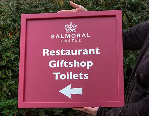 The wooden signs and boards can be matched to any RAL colour. Tradional Painted Wooden Sign Boards