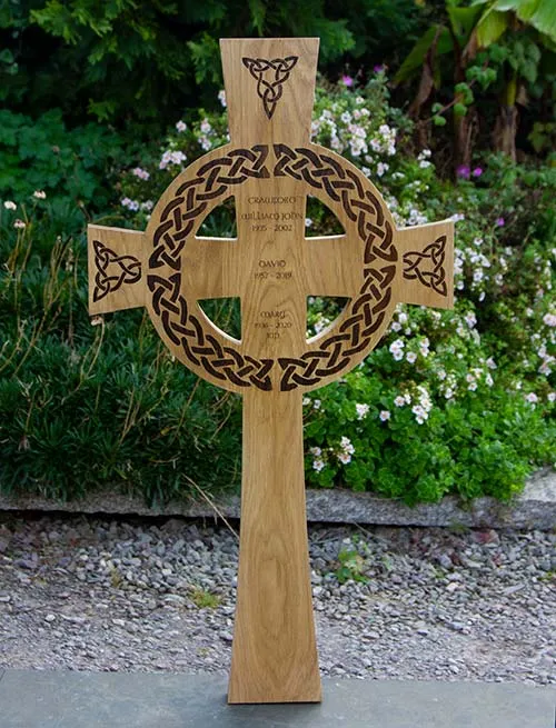 Celtic Cross made in Oak