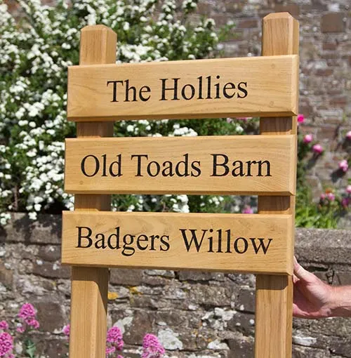 Oak Ladder Sign