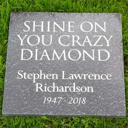 Simple memorial tablet mae in green Lakeland Slate Green Slate Memorial Tablet