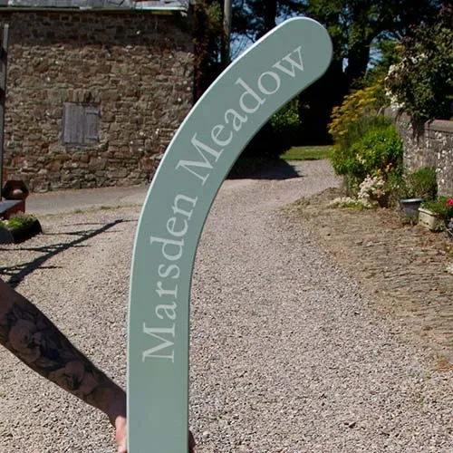 Bury this sign in the verge near your drive. Hockey Stick Verge Sign
