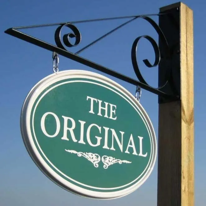 Hanging sign ideal for post mounting. Hanging Sign with Bracket