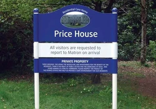 Aluminium Sign with Posts