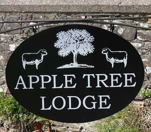 Ideal for oval signs TZJECT8 Sign Bracket